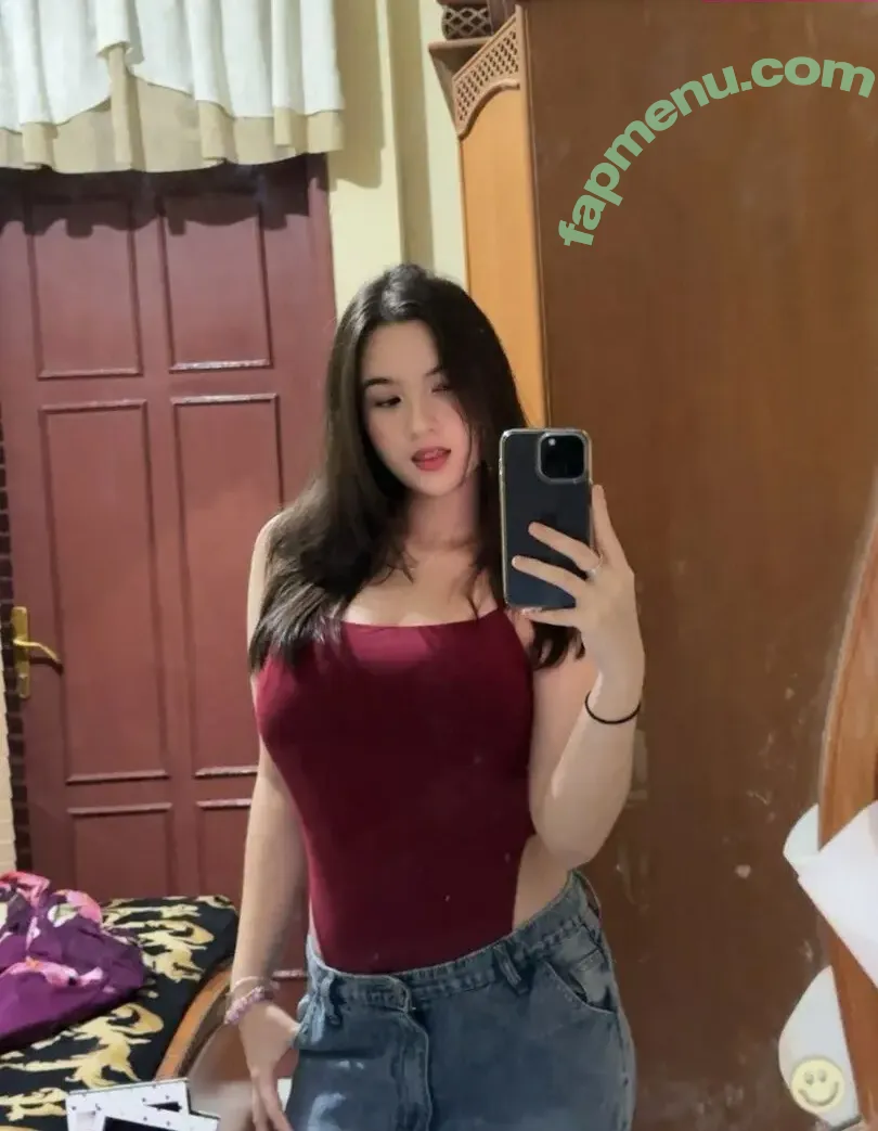 Olivia Payten nude photo #0003 (Olviapayten)