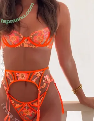 olivia phillippss / divisions / oliviaphilipps / oliviaphillipps nude photo #0064