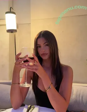 Olivia Phillips / oliviaphillipps nude photo #0015