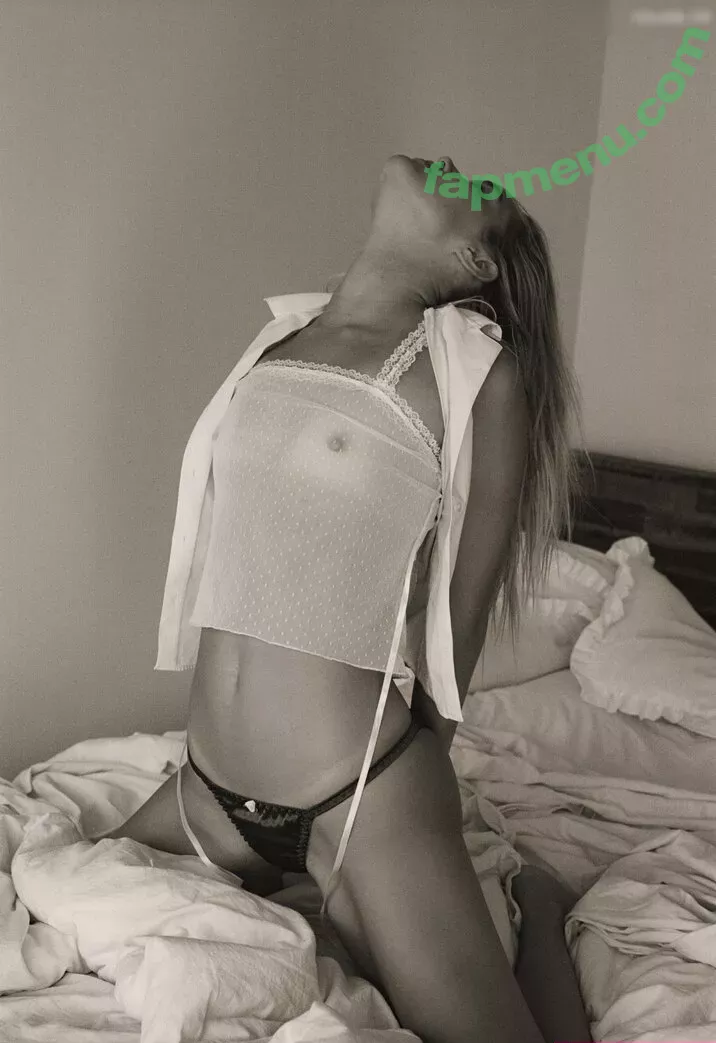 Olivia Ponton nude photo #3004 (olivia.ponton / olivia_ponton)