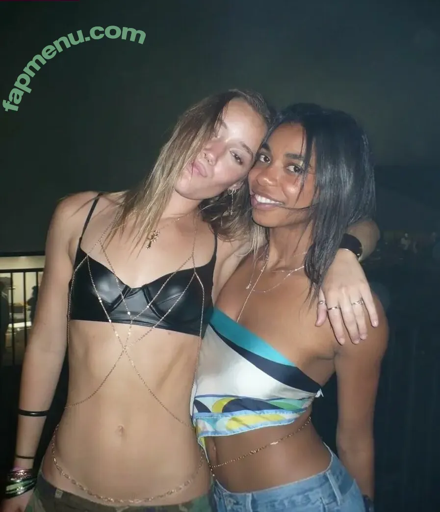 Olivia Ponton nude photo #3592 (iamoliviaponton / olivia.ponton / oliviaponton9366)