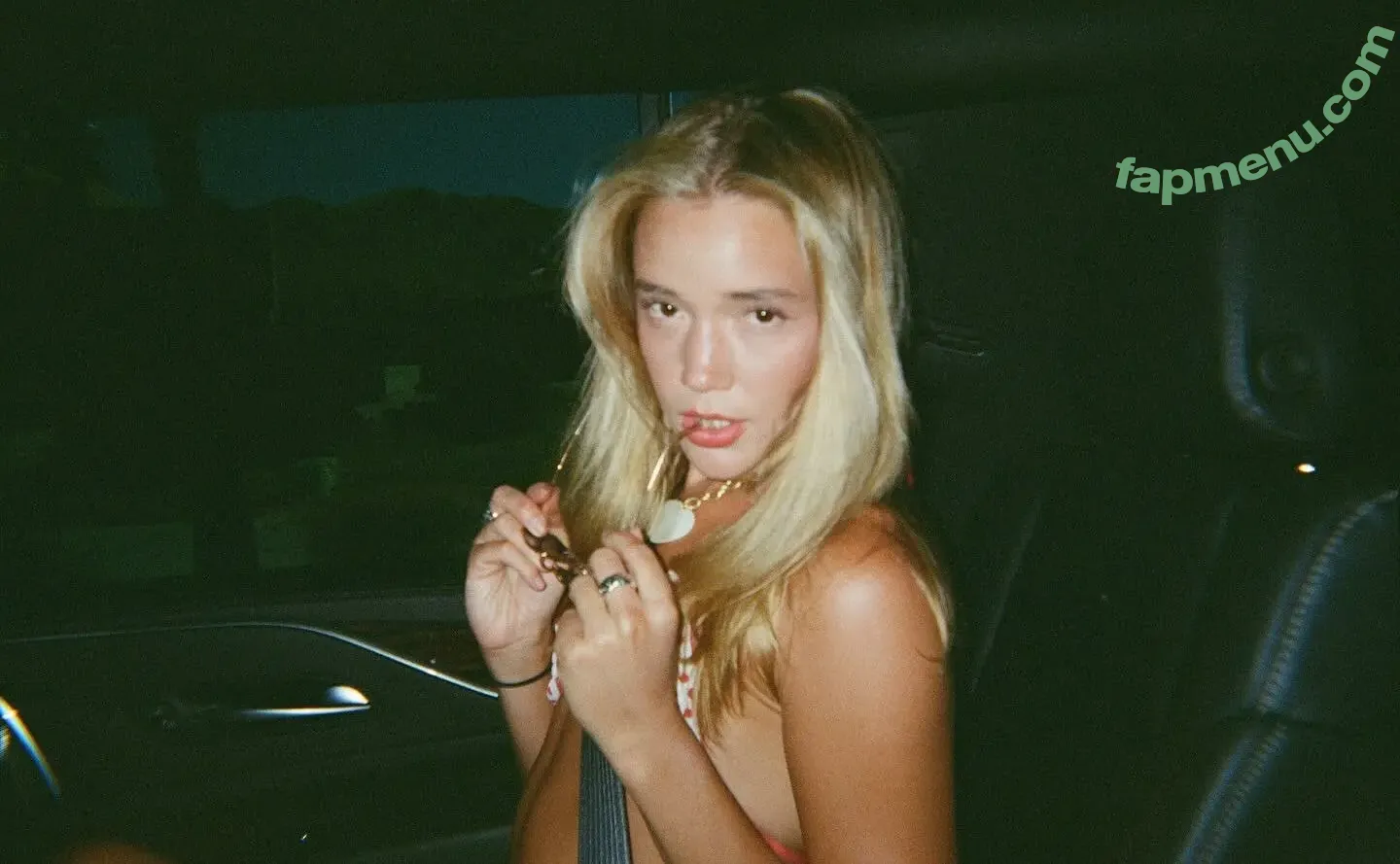 Olivia Ponton nude photo #3765 (iamoliviaponton / olivia.ponton / olivia_ponton / oliviaponton9366)