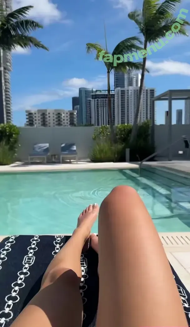 Olivia Ponton nude photo #3799 (iamoliviaponton / olivia.ponton / olivia_ponton / oliviaponton9366)