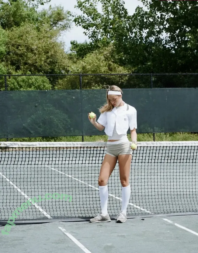 Olivia Ponton nude photo #3905 (iamoliviaponton / olivia.ponton / olivia_ponton / oliviaponton9366)