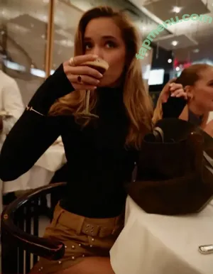 Olivia Ponton / olivia.ponton / olivia_ponton nude photo #4222