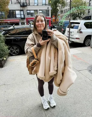 Olivia Ponton / olivia.ponton / olivia_ponton nude photo #4427