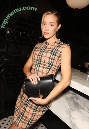 Olivia Ponton / olivia.ponton / olivia_ponton nude photo #4482