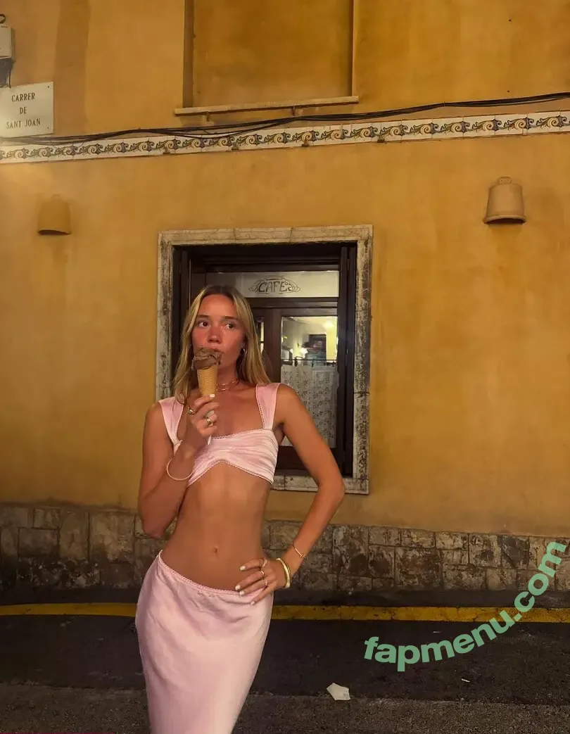 Olivia Ponton nude photo #4163 (olivia.ponton / olivia_ponton)