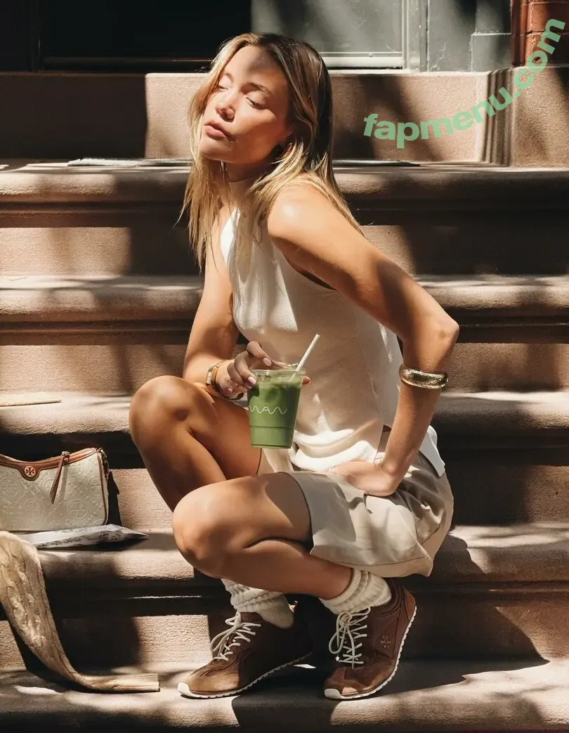 Olivia Ponton nude photo #4172 (olivia.ponton / olivia_ponton)