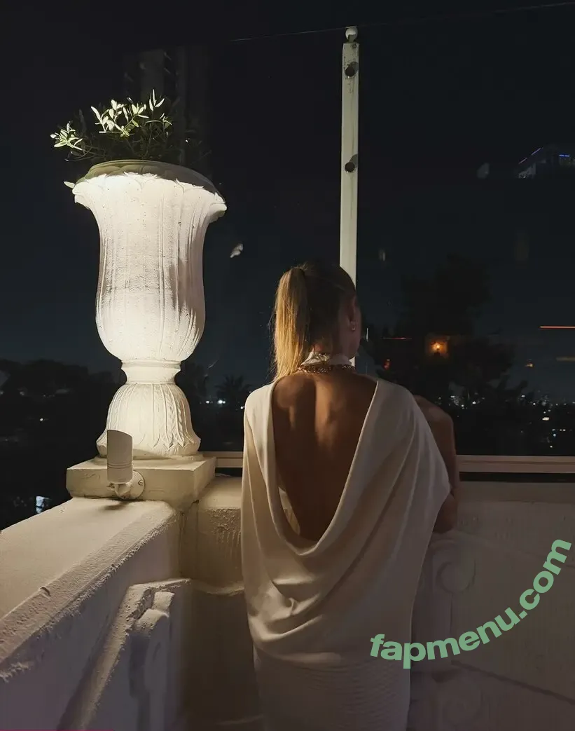 Olivia Ponton nude photo #4425 (olivia.ponton / olivia_ponton)