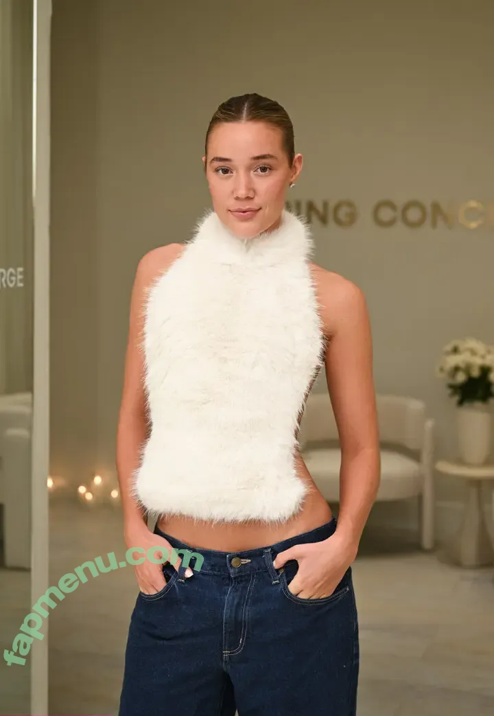 Olivia Ponton nude photo #4436 (olivia.ponton / olivia_ponton)