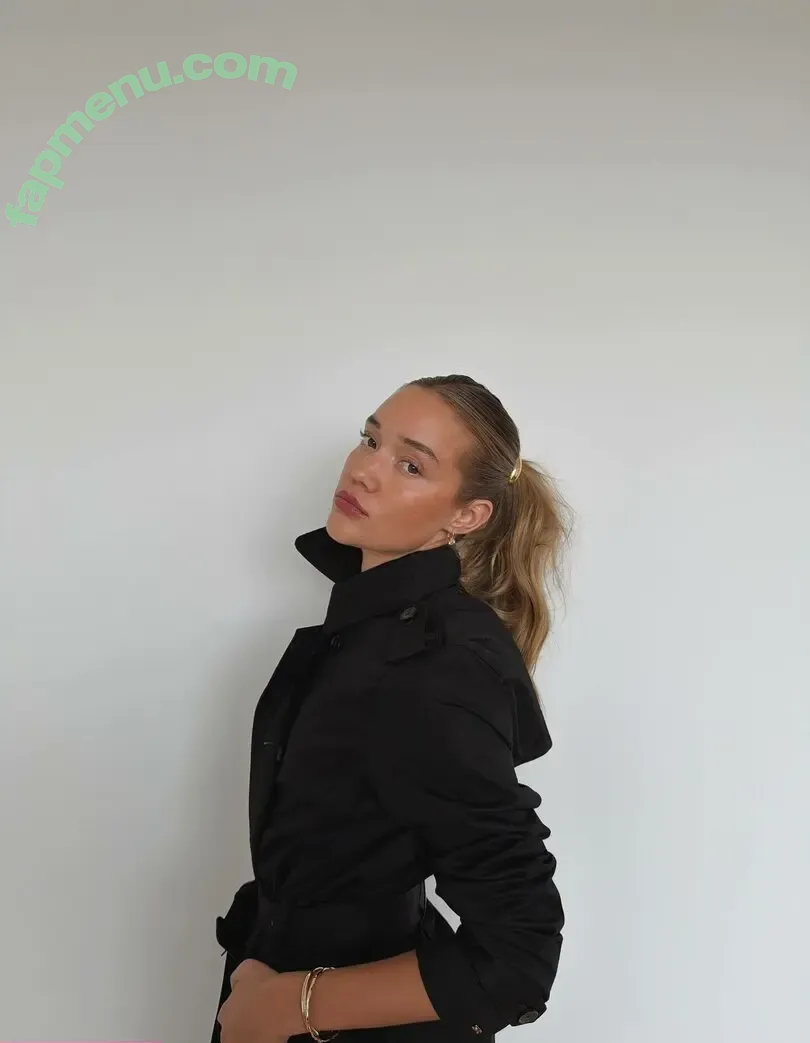 Olivia Ponton nude photo #4446 (olivia.ponton / olivia_ponton)