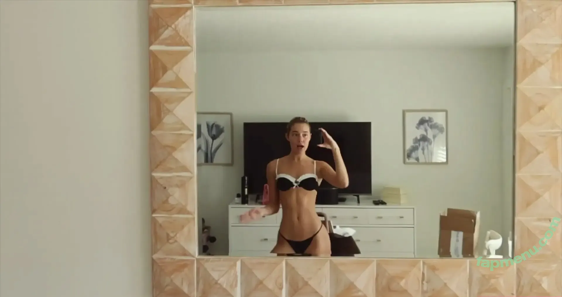 Olivia Ponton nude photo #4615 (iamoliviaponton / olivia.ponton / oliviaponton9366)