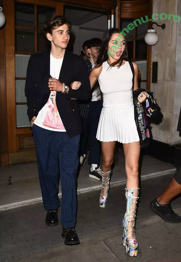 Olivia Rodrigo nude photo #0615 (oliviarodrigo)