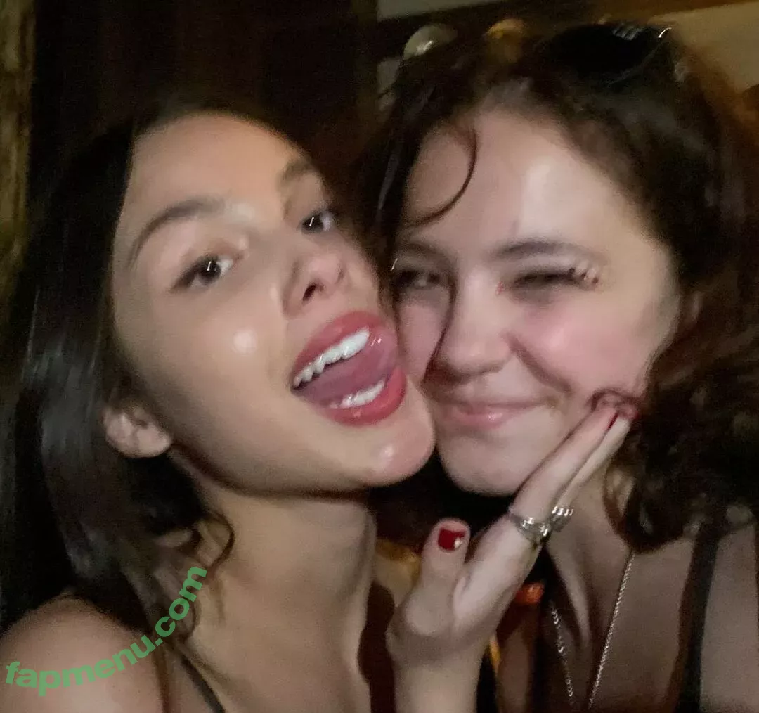 Olivia Rodrigo nude photo #0734 (oliviarodrigo)