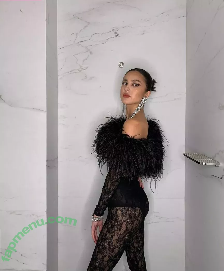 Olivia Rodrigo nude photo #0791 (oliviarodrigo)