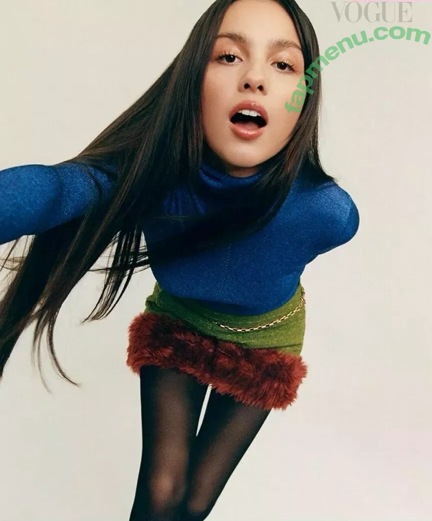 Olivia Rodrigo nude photo #0792 (oliviarodrigo)