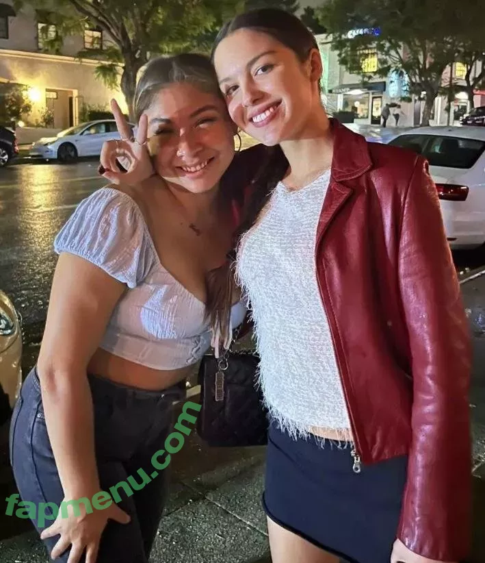 Olivia Rodrigo nude photo #0821 (oliviarodrigo)