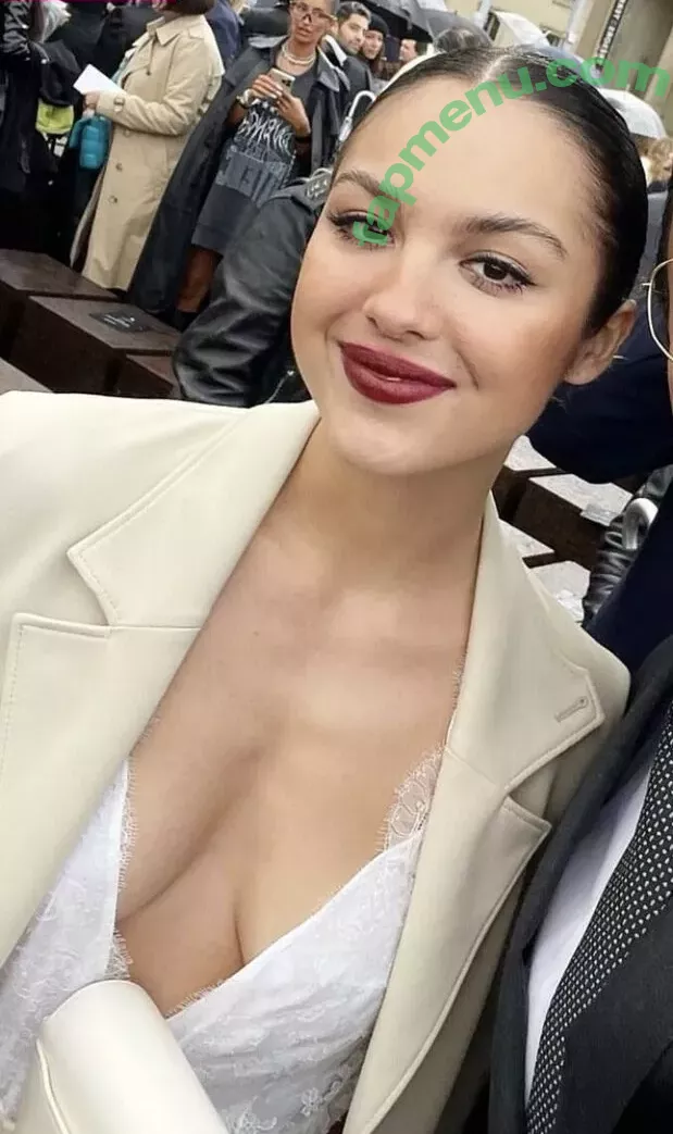 Olivia Rodrigo nude photo #0853 (oliviarodrigo)