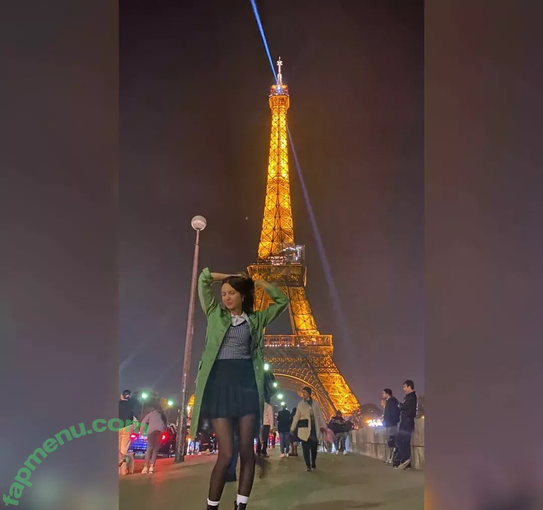 Olivia Rodrigo nude photo #0874 (oliviarodrigo)