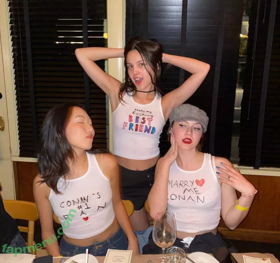 Olivia Rodrigo nude photo #0894 (oliviarodrigo)