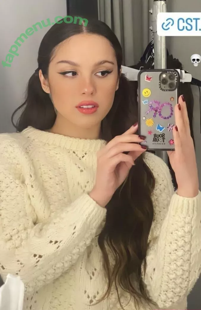 Olivia Rodrigo nude photo #0901 (oliviarodrigo)