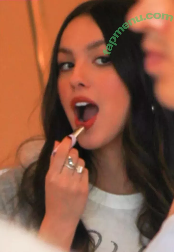 Olivia Rodrigo nude photo #0915 (oliviarodrigo)