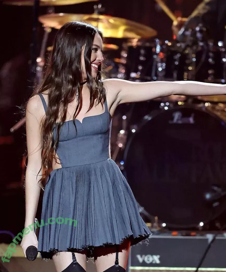 Olivia Rodrigo nude photo #0954 (oliviarodrigo)