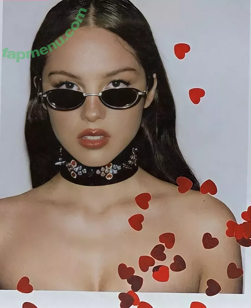Olivia Rodrigo nude photo #0978 (oliviarodrigo)