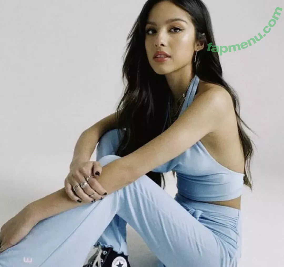 Olivia Rodrigo nude photo #0991 (oliviarodrigo)