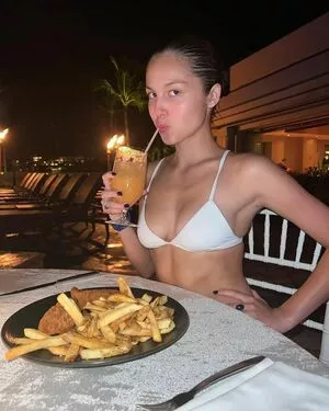 Olivia Rodrigo / oliviarodrigo nude photo #1385