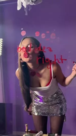 Olivia Rodrigo / oliviarodrigo nude photo #1408