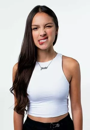 Olivia Rodrigo / oliviarodrigo nude photo #1415