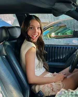 Olivia Rodrigo / oliviarodrigo nude photo #1476