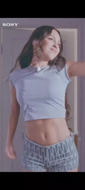 Olivia Rodrigo / oliviarodrigo nude photo #1575