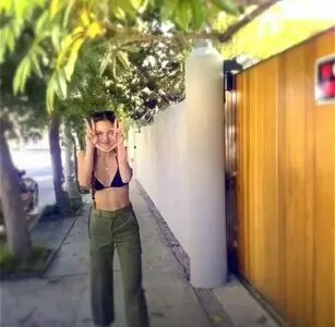 Olivia Rodrigo / oliviarodrigo nude photo #1689