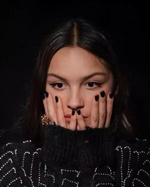 Olivia Rodrigo / oliviarodrigo nude photo #1708