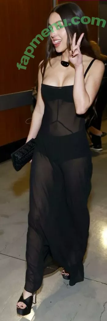 Olivia Rodrigo nude photo #1067 (oliviarodrigo)