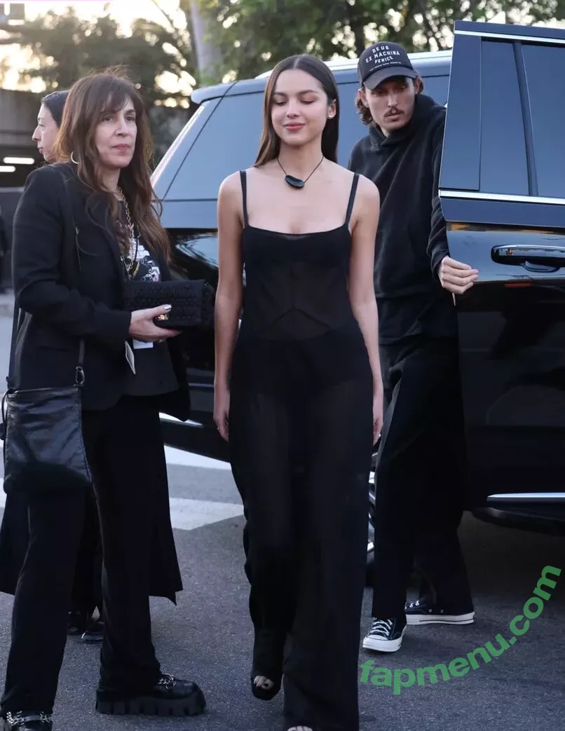 Olivia Rodrigo nude photo #1098 (oliviarodrigo)