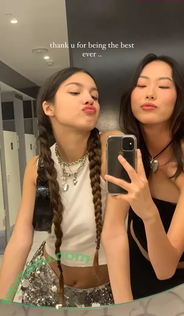 Olivia Rodrigo nude photo #1108 (oliviarodrigo)