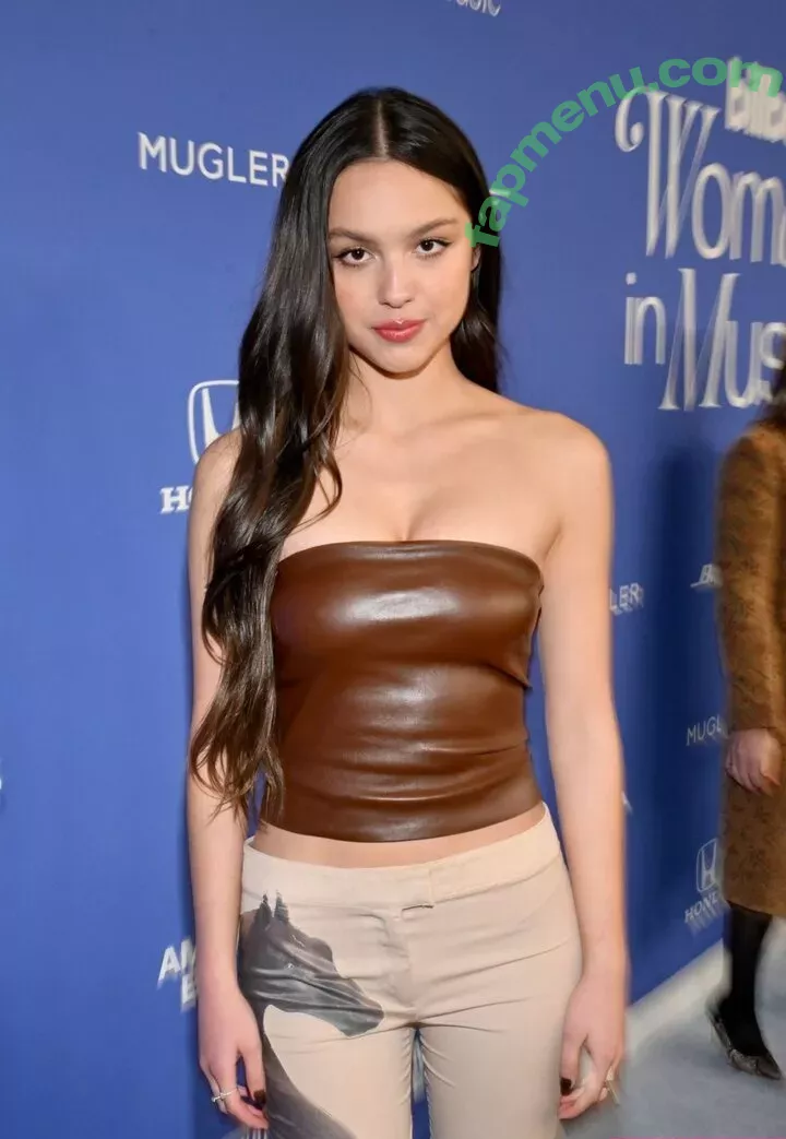 Olivia Rodrigo nude photo #1130 (oliviarodrigo)