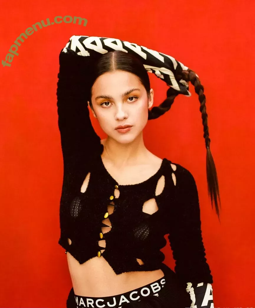 Olivia Rodrigo nude photo #1195 (oliviarodrigo)