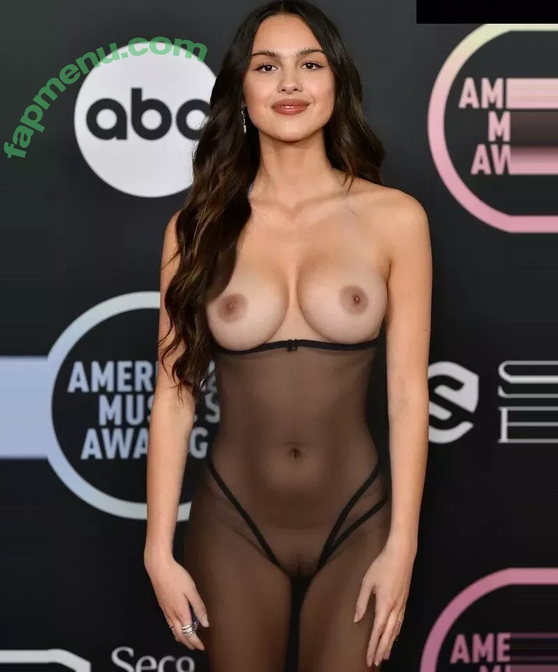 Olivia Rodrigo nude photo #1387 (oliviarodrigo)