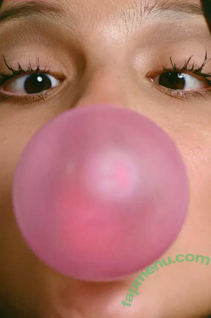 Olivia Rodrigo nude photo #1479 (oliviarodrigo)