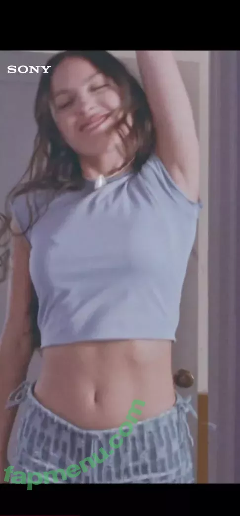 Olivia Rodrigo nude photo #1565 (oliviarodrigo)