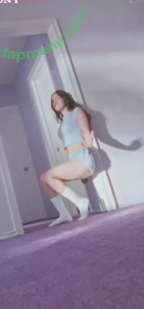 Olivia Rodrigo nude photo #1616 (oliviarodrigo)