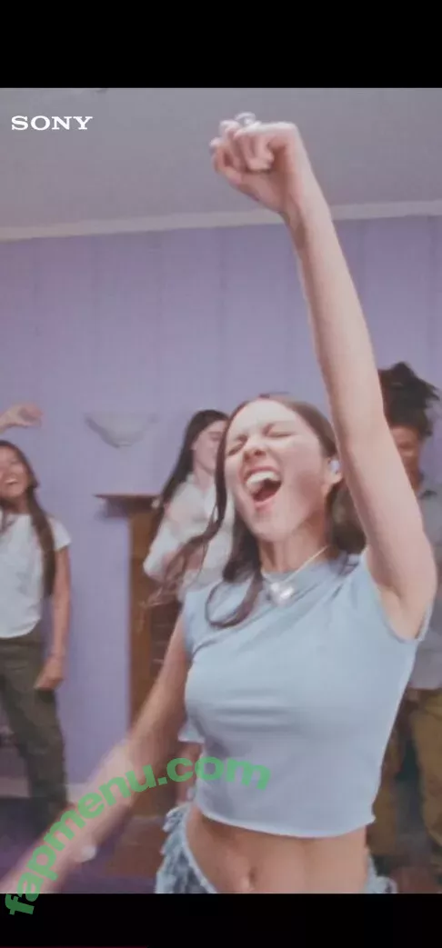 Olivia Rodrigo nude photo #1630 (oliviarodrigo)