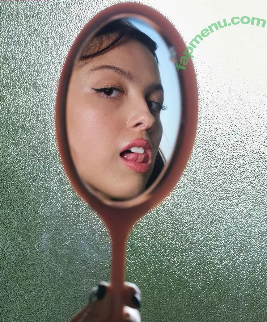Olivia Rodrigo nude photo #1709 (oliviarodrigo)