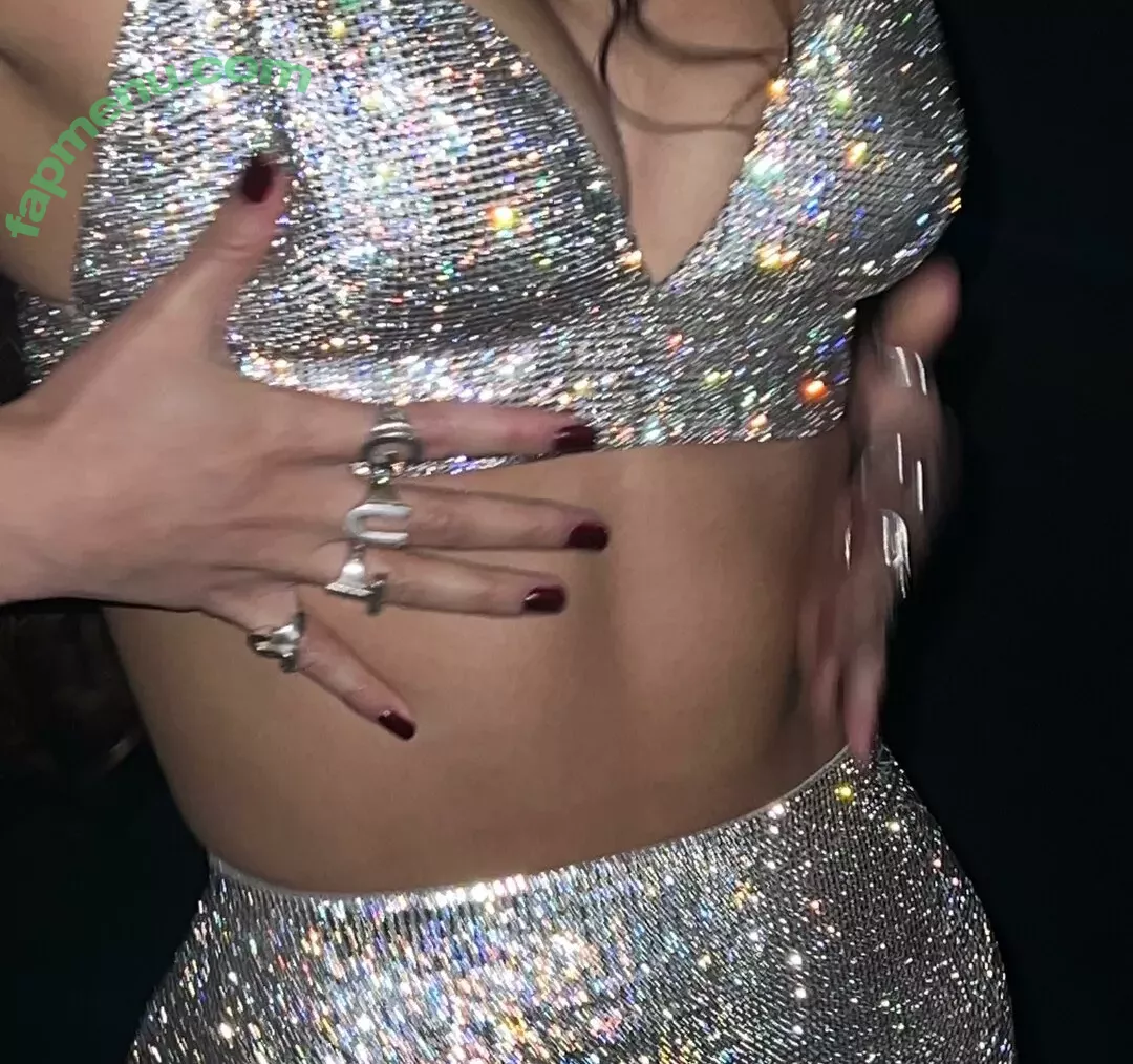 Olivia Rodrigo nude photo #1931 (oliviarodrigo)