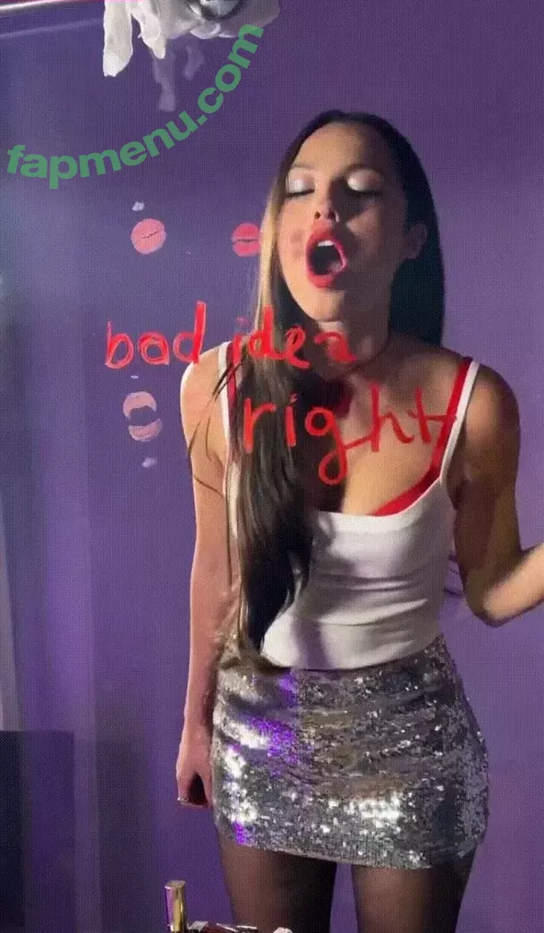 Olivia Rodrigo nude photo #2081 (oliviarodrigo)